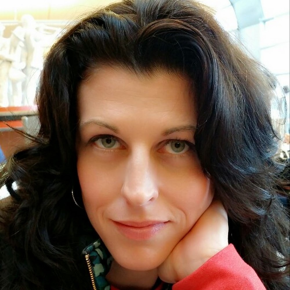 Meet your Posher, Melanie